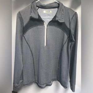 Xersion sz‎ M women’s / juniors half zip striped jacket w/thumb holes Activewear
